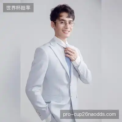 澹台烬